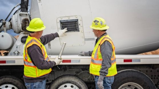 Load Assurance Probe People looking at probe